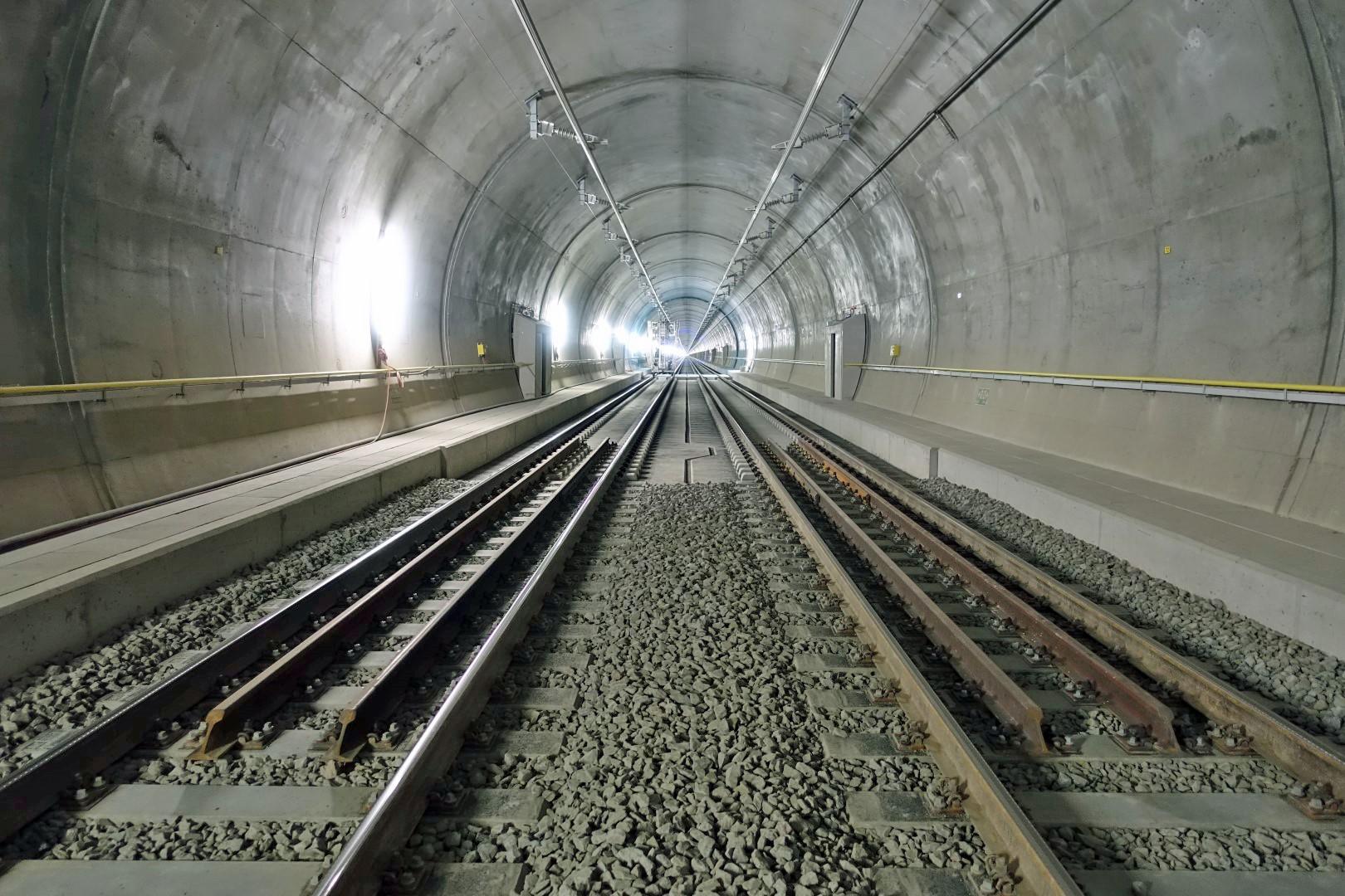 Bözbergtunnel_Übergang